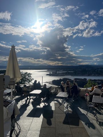 Oslo Abendstimmung auf Terrasse