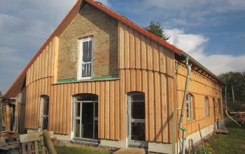 Einfamilienhaus mit Holzfassade