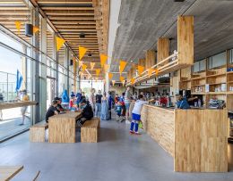 Sportkomplex Bredius in Muiden