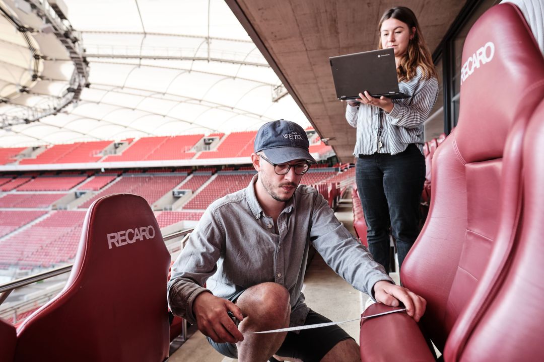 Sitze im VfB-Stadion werden vermessen