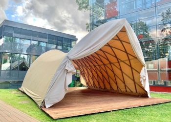 STROHBOID ist ein Unternehmen, das sich auf Bausysteme für die Toursimus- und Eventbranche spezialisiert hat. Im Fokus steht dabei CO2-neutrales und ökologisches Bauen mit natürlichen und schadstofffreien Baustoffen.