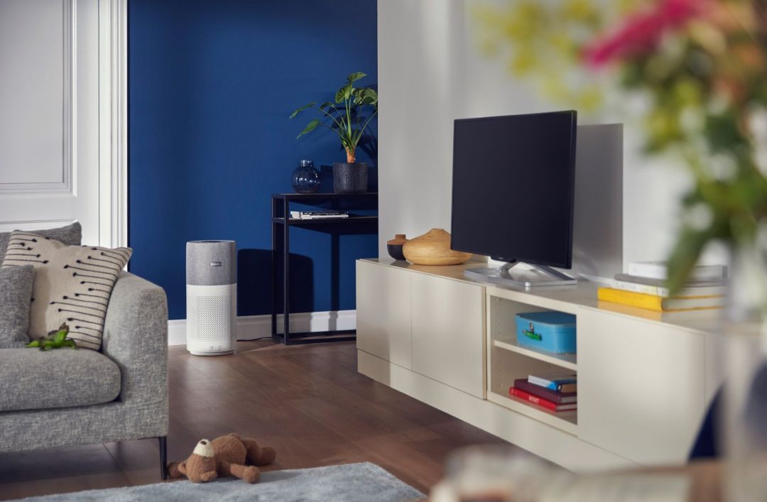 Luftreiniger im Wohnzimmer