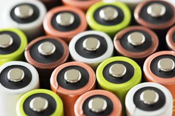 Aufnahme von vielen Batterien
